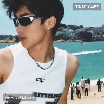 束阔宸
